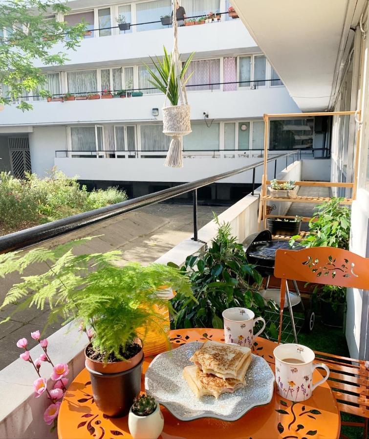 Garden Beautiful Cozy Flat , Recent Decorated. Apartment London Bagian luar foto